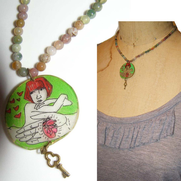 NWT Handmade beaded charm Necklace w/tiny key - Picture 3 of 6